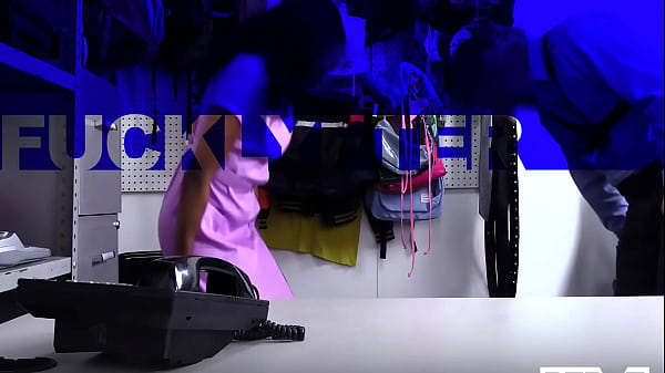 Massage Therapist Olivia Sucks and Fucks to Escape Mall Arrest!